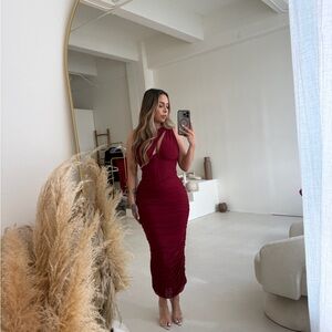 Elegant Burgundy Evening Dress